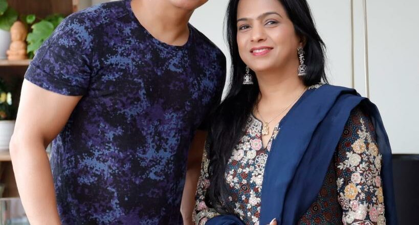 Rashmi M Agrawal’s “Desh Ka Salam” OUT NOW! Collaboration with Shaan Up Next!