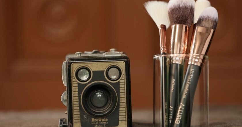 Allure Cosmetics Revolutionizes Beauty Tools and Conquers the Offline Market Amidst Industry Surge