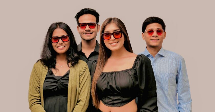 Sleepaxa Unveils Revolutionary Sleep and Migraine Glasses, a First in the Country