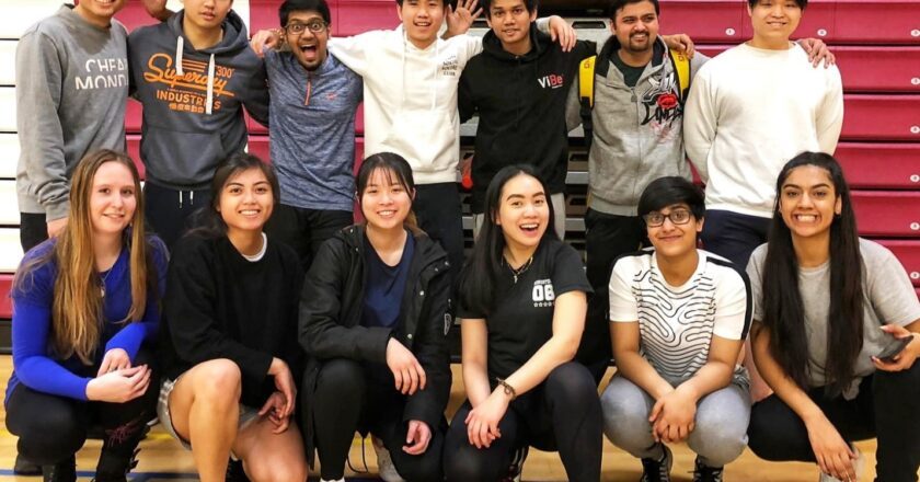 An Alumni: A Platform that Reshapes UK University Admissions with Personalized Counseling & Alumni Expertise