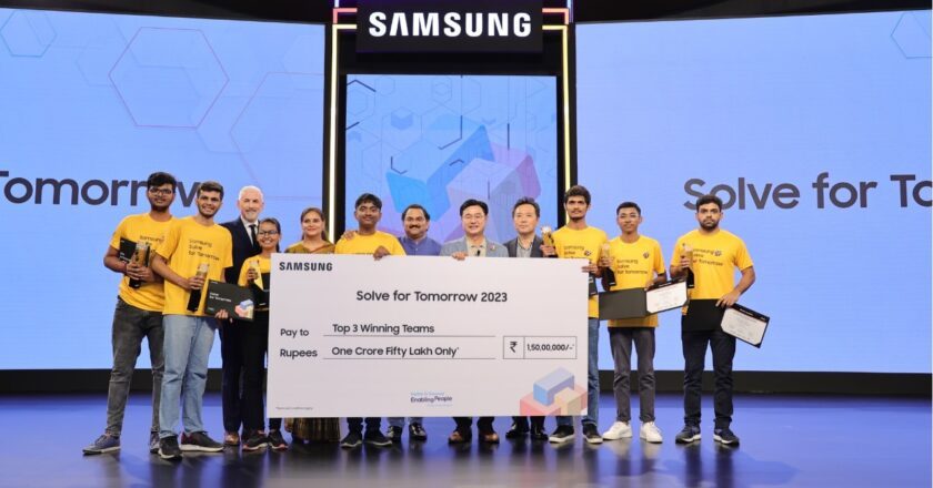 Top 3 Teams from Surat, Nagpur and Golaghat with a Beach Cleaning Robot, an AI Tool to Help Women Choose STEM and a Low-Cost Personal Cooling Device Win Samsung Solve for Tomorrow 2023