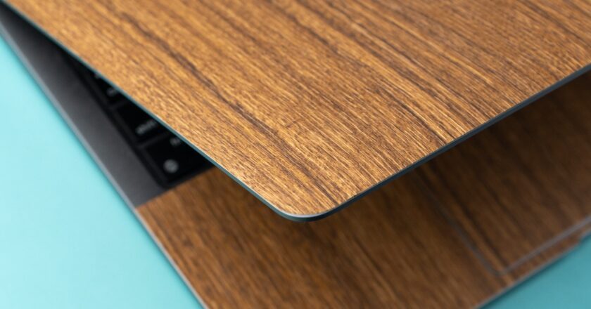 Unveiling the Best Laptop and MacBook Skins in India