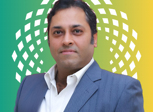 Veejay Israani – Empowering the Entrepreneurial Journey- Rising Above Challenges and Shining Bright