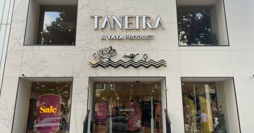 Fashion Forward: How Taneira is Redefining Ethnic Wear in Ahmedabad