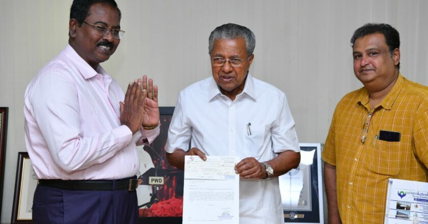 Sri Venkateshwaraa Group of Institutions Contributes Rs. 7 Lakhs to Kerala CM’s Wayanad Landslide Relief Fund