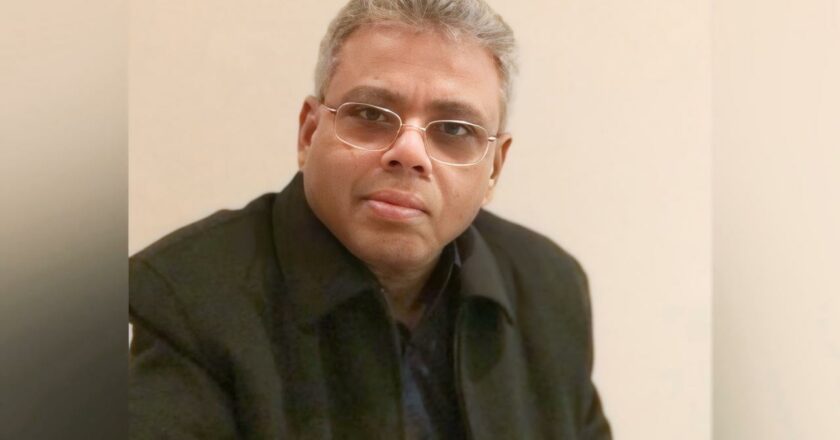 Harnessing Graphology for Youth Development and Global Business Success