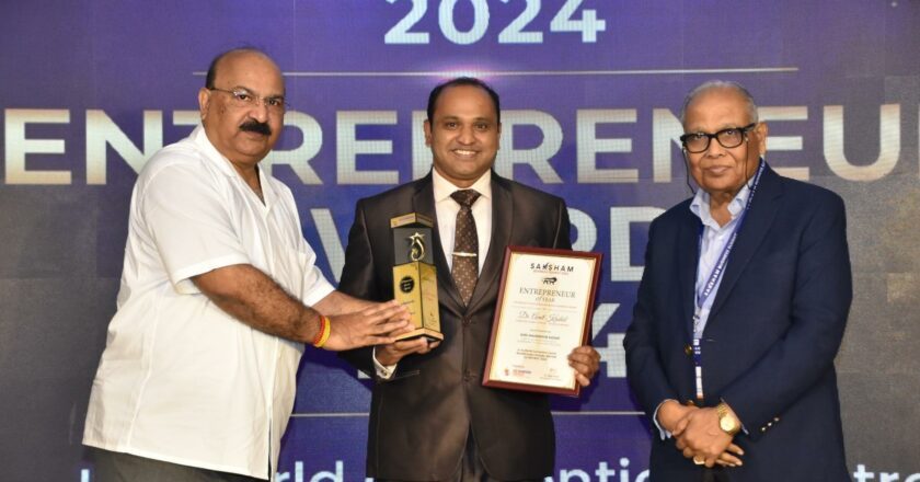 Ashtang Ayurved Hospital Recognized with Prestigious Award for Excellence in Ayurveda at Saksham Summit 2024