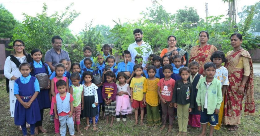 Guarented Team Partners with Underprivileged Children to Plant 500 Mahogany Trees
