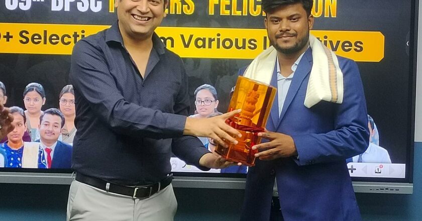 Hindi-Medium Student from Physics Wallah (PW) Tops BPSC 69th Exam with Rank-1