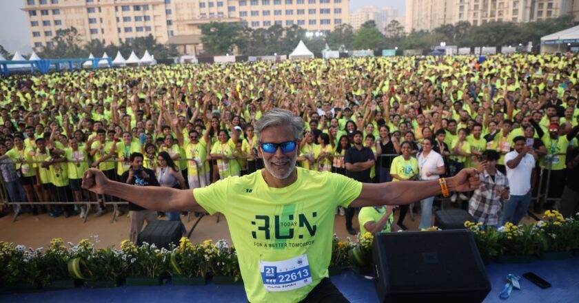 Over 14000 run the 11th edition of Hiranandani Thane Half Marathon with fitness icon, Milind Soman