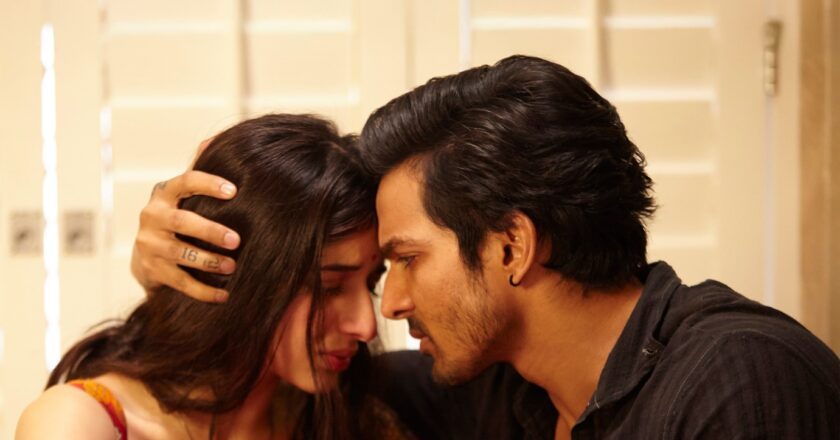 The Power of Fandom! Sanam Teri Kasam Continues To Rule Charts and Hearts After Re-Release