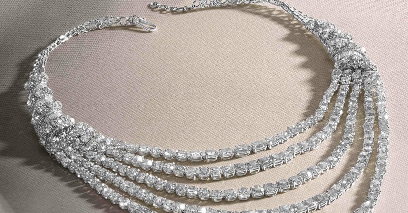 AstaGuru’s ‘Heirloom’ Auction to Showcase Exquisite & Nonpareil Jewellery, Silver & Timepieces